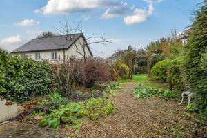 Photo 16- click for photo gallery